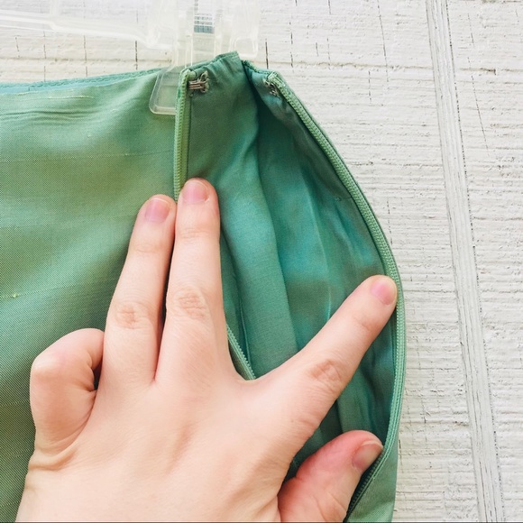 Ann Taylor silk suit - Picture 12 of 16